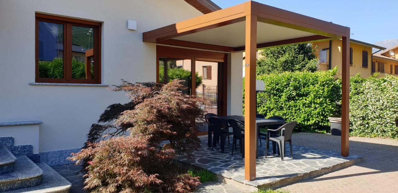Villa Iris -Pet Friendly Stay - Garden - Private Parking- Bike Friendly Holiday House Colico Zewnętrze zdjęcie
