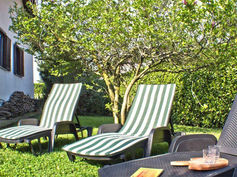 Villa Iris -Pet Friendly Stay - Garden - Private Parking- Bike Friendly Holiday House Colico Zewnętrze zdjęcie